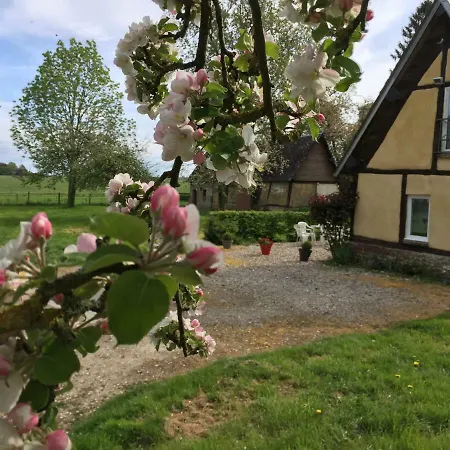 Charmante Maison Entre Les Pommiers *